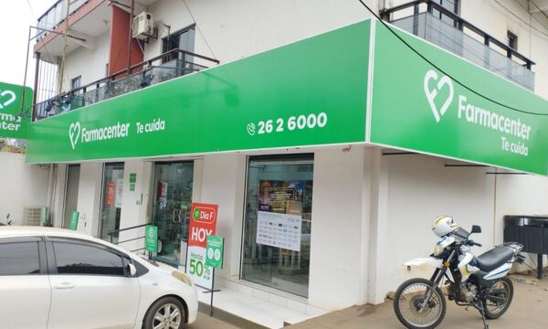 Asaltan farmacia en Franco