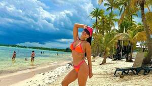 Gloria Vera pela cuerazo en bikini en pleno invierno