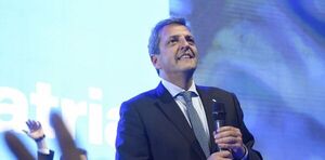 Sergio Massa advierte sobre los riesgos de la dolarizaci贸n en Argentina propuesta por Milei - Revista PLUS