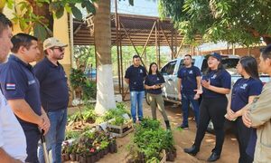 Entregan plantines y realizan charlas en Centro Educativo de CDE
