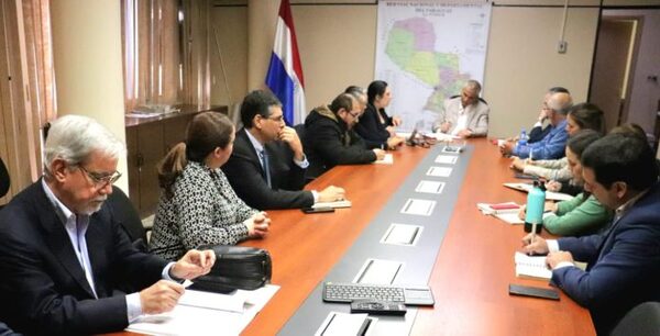 Ministerios de Educación y Obras Públicas ejecutarán tareas de reparación en escuelas