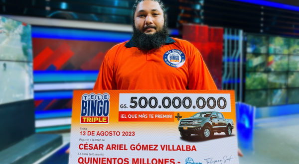 Un golpe de suerte: Ganador del Telebingo Triple se lleva 500 Millones y una espectacular camioneta. - Noticias Paraguay