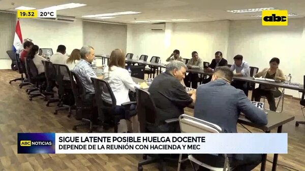 Video: sigue latente posible huelga docente - ABC Noticias - ABC Color