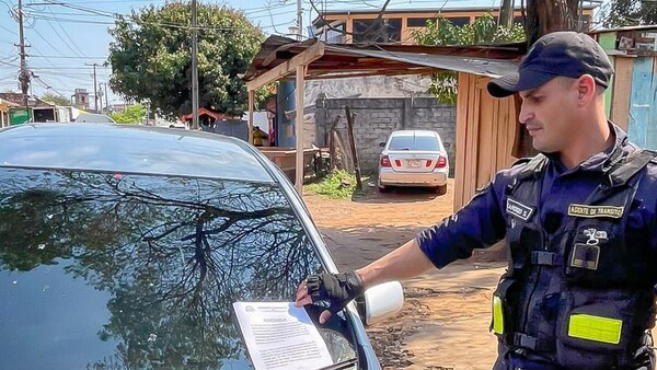 CDE: Tras queja del caos vehicular, intentan ordenar acceso al Abasto