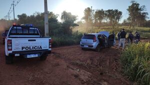 ASALTAN A CAMBISTA Y ABANDONAN MÓVIL DEL ATRACO