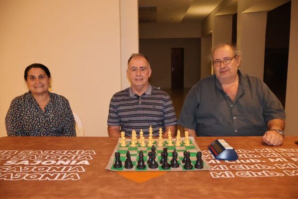 Deportivo Sajonia impulsa gran torneo de ajedrez
