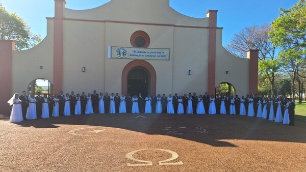 ¡Sí, acepto! Casamiento comunitario une a 27 parejas en Mbuyapey