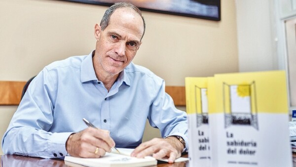 Jorge Mendelzon presentará su libro en Encarnación