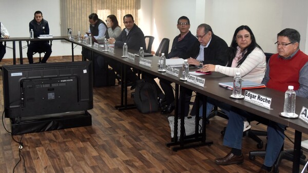 Buscan destrabar la suspensión de clases con nueva convocatoria del MEC