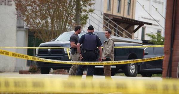 La Nación / Tiroteo por “odio” racial deja tres muertos en Florida