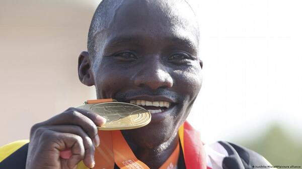 Victor Kiplangat, nuevo campeón del mundo de maratón