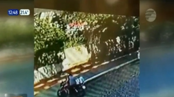 ¡Loable! Halló una billetera y la devolvió - Noticias Paraguay