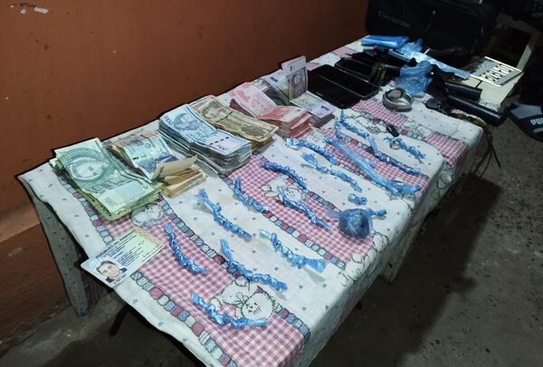 Detienen a tres personas con varias dosis de drogas en Santaní - Megacadena — Últimas Noticias de Paraguay