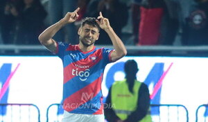 Versus / La emoción del "Pachi" Carrizo tras su gol a Libertad