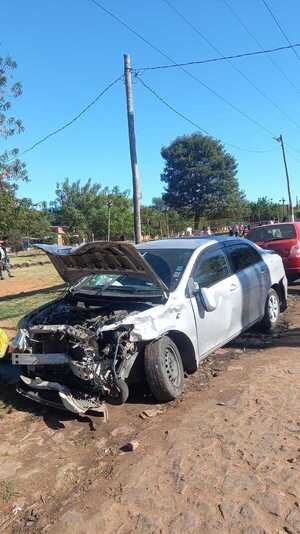 Mujer fue atropellada repetidas veces por su expareja en Lambaré | 1000 Noticias