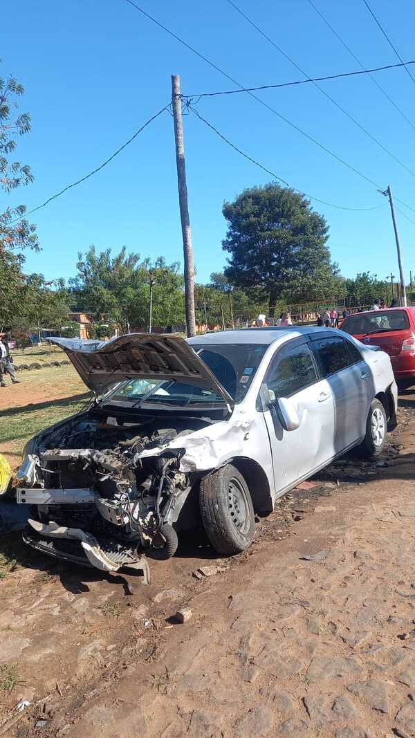 Mujer fue atropellada repetidas veces por su expareja en Lambaré | 1000 Noticias