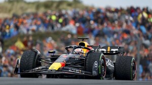 Verstappen gana de nuevo en Zandvoort y Alonso vuelve al podio