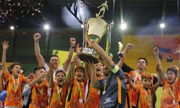 Hernandarias es campeón invicto del Nacional C11