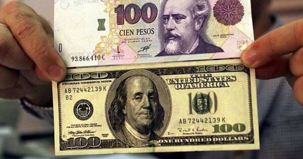 La Nación / Argentinos prefieren dolarizar su moneda mediante el guaraní