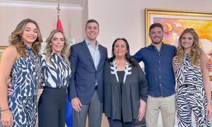 Santi Peña y su familia cuentan detalles de su nueva vida tras llegar a Mburuvicha Róga