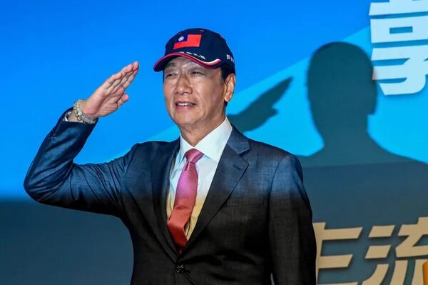 El fundador de Foxconn se presentará a presidenciales de Taiwán de 2024 como independiente - Mundo - ABC Color