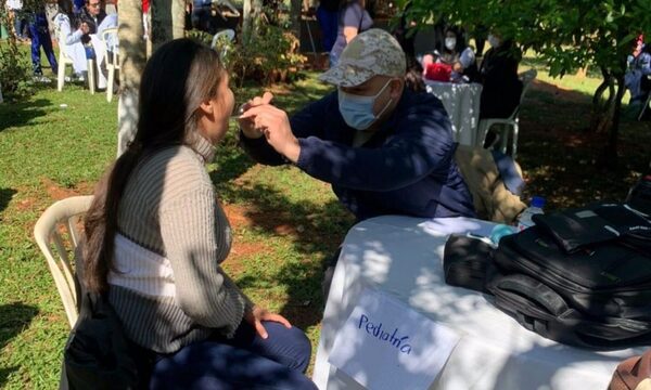 Realizan atención médica en Alfredo Plá