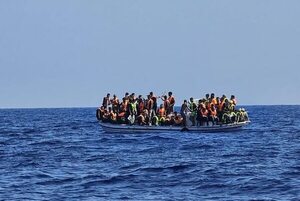 Cinco inmigrantes ahogados y 55 rescatados mientras trataban de llegar a Grecia por mar - Mundo - ABC Color