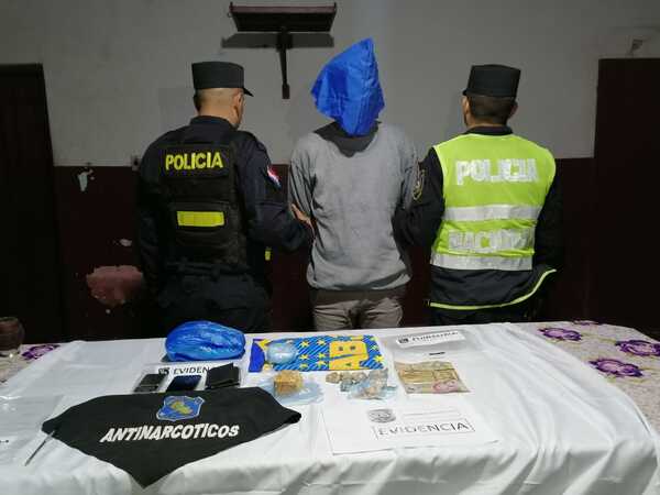 Policía aprehende a presunto microtraficante en pleno Hospital Regional de Encarnación