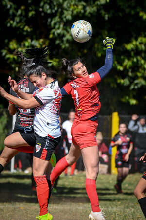 Femenino LSLF: Tremendos partidos, tremendos resultados » San Lorenzo PY