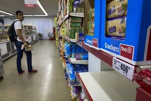 En Argentina comienza a faltar yerba y papel higiénico en los supermercados - Mundo - ABC Color