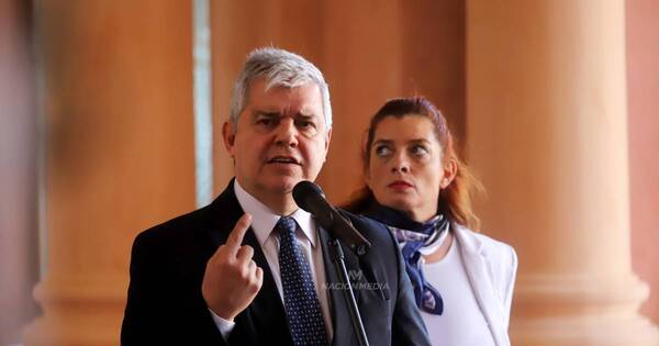 La Nación / Anuncian la implementación de tobilleras electrónicas y botón de pánico