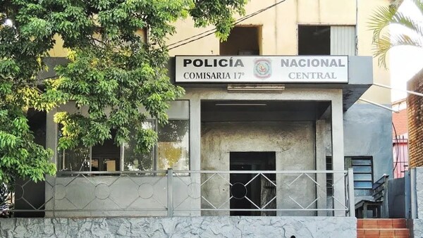 FISCALÍA INDAGA A POLICÍAS POR CASO DE FEMINICIDA QUE VIOLÓ SU ARRESTO DOMICILIARIO