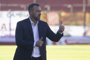 Versus / El nuevo DT de Guaraní, Pablo De Muner, no descarta salir campeón a "corto plazo"
