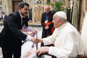 Diario HOY | Diputado Latorre tuvo un encuentro con el Papa Francisco en el Vaticano