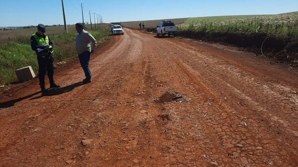 Itapúa: trabajador falleció al caer enganchado a poste de tendido eléctrico de la ANDE - Policiales - ABC Color