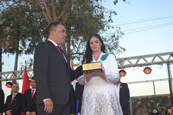 Cuestionados políticos en nómina de funcionarios de Gobernación del Alto Paraguay - Noticias del Chaco - ABC Color