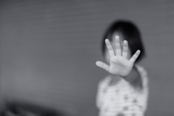 Abusó de su hija, agredió a su concubina y ligó 20 años