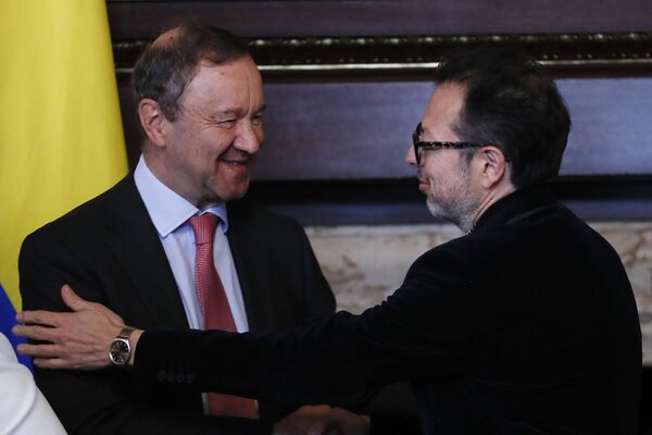 Colombia da la bienvenida a Brasil como invitado para su Feria del Libro de 2024 - MarketData