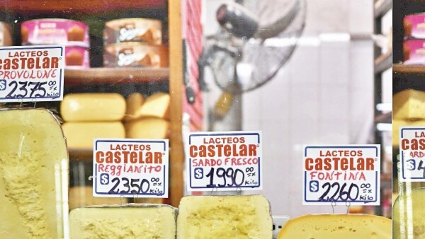 Gobierno argentino lanza plan de ayuda para contrarrestar inflación