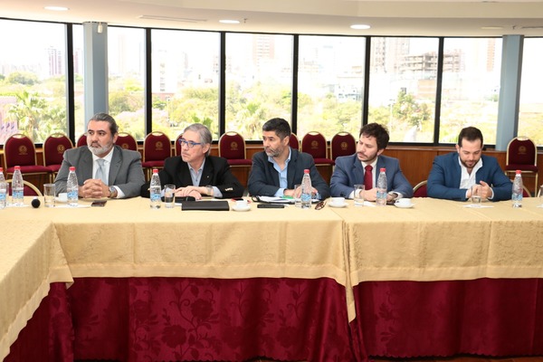 Guido Benza propone disminuir subsidio a transportistas - ADN Digital