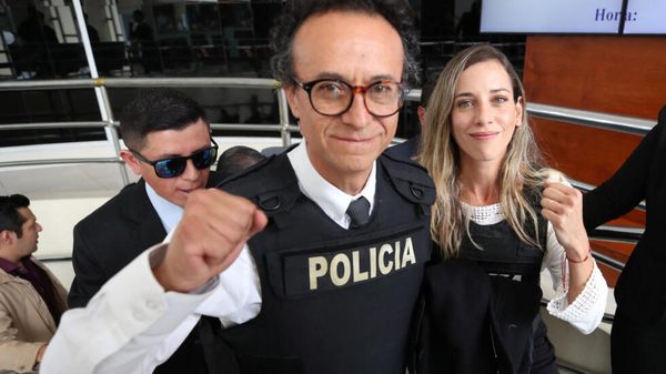 Ex candidato que reemplazó al asesinado Fernando Villavicencio, anunció que dejará Ecuador para preservar su vida - ADN Digital