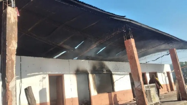 Puerto Casado: Incendio afecta a una escuela indígena - Noticias Paraguay