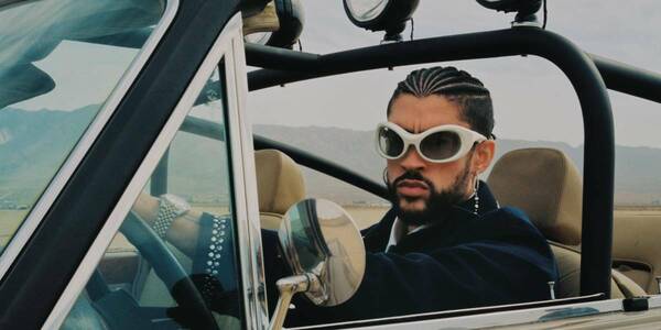 Bad Bunny alborota las redes con una foto