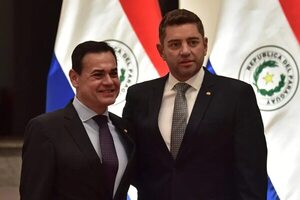 Asociación de diplomáticos de carrera celebra barrida de “políticos” en embajadas y consulados  - Política - ABC Color