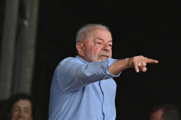 Lula sanciona la ley que garantiza el aumento permanente del salario mínimo - MarketData