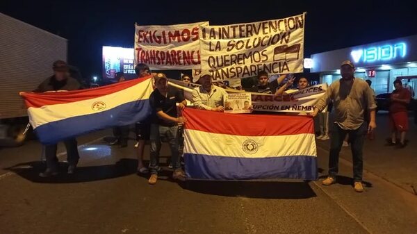 Vecinos autoconvocados de Ñemby exigen transparencia municipal - Nacionales - ABC Color