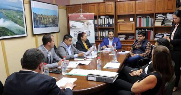 La Nación / Verificarán denuncias contra intendente de Ñemby