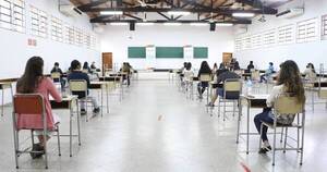 La Nación / Anuncian requisitos a becas de posgrado