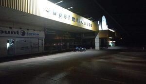 Guardias de supermercado se enfrentan a tiros con asaltantes en el barrio Remansito de CDE – Diario TNPRESS