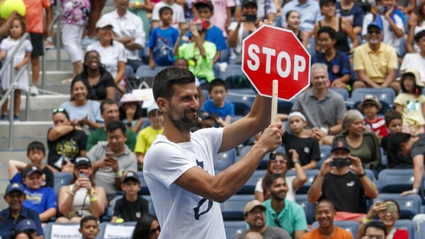 Djokovic le arrebata el número uno a Carlos Alcaraz